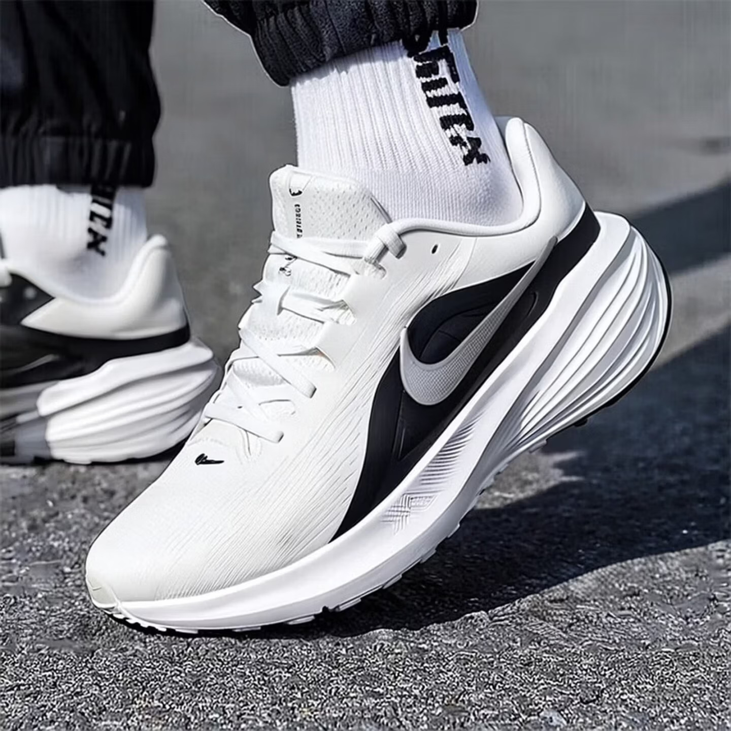 Men Shoes Size Nike - NIKE DOWNSHIFTER 14 Sepatu Lari Pria