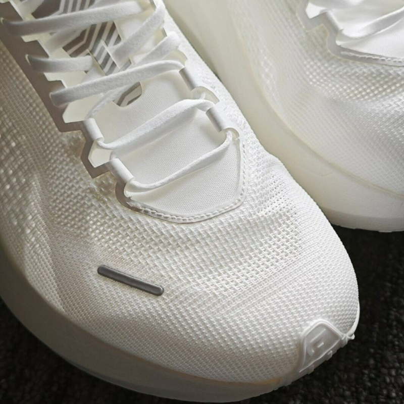 Sepatu Lari Profesional untuk  - Men'S Shoes Vs Women'S Size ulasan dan harga