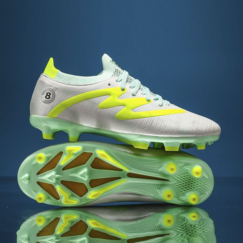 Sepatu Sepak Bola Merek Klasik - Men'S Shoes Vs Women'S Size ulasan dan harga