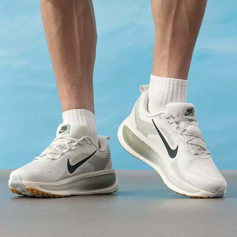Sepatu Lari Pria NIKE VOMERO 1 - Men Shoes Size Nike ulasan dan harga