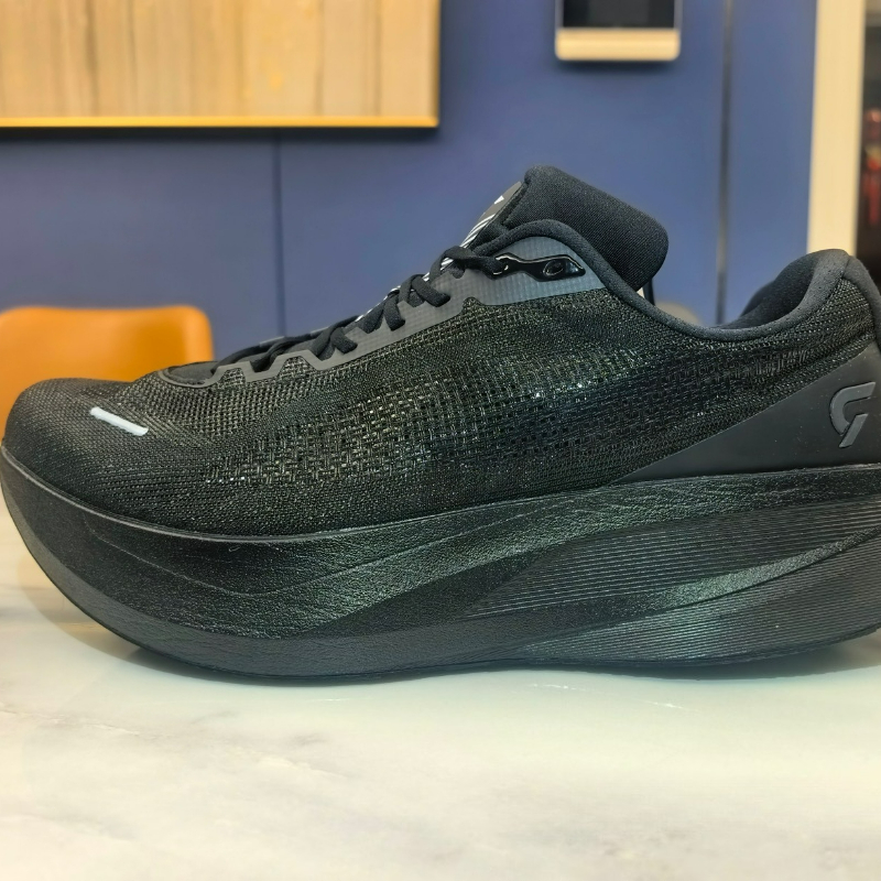 Sepatu Lari DYNAFISH Untuk Pri - Men'S Shoes Vs Women'S Size ulasan dan harga